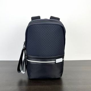 （分類：）位於 。 由 hkluxehk 提交（商品編號 1467641690，圖片 1）。簡介： 。