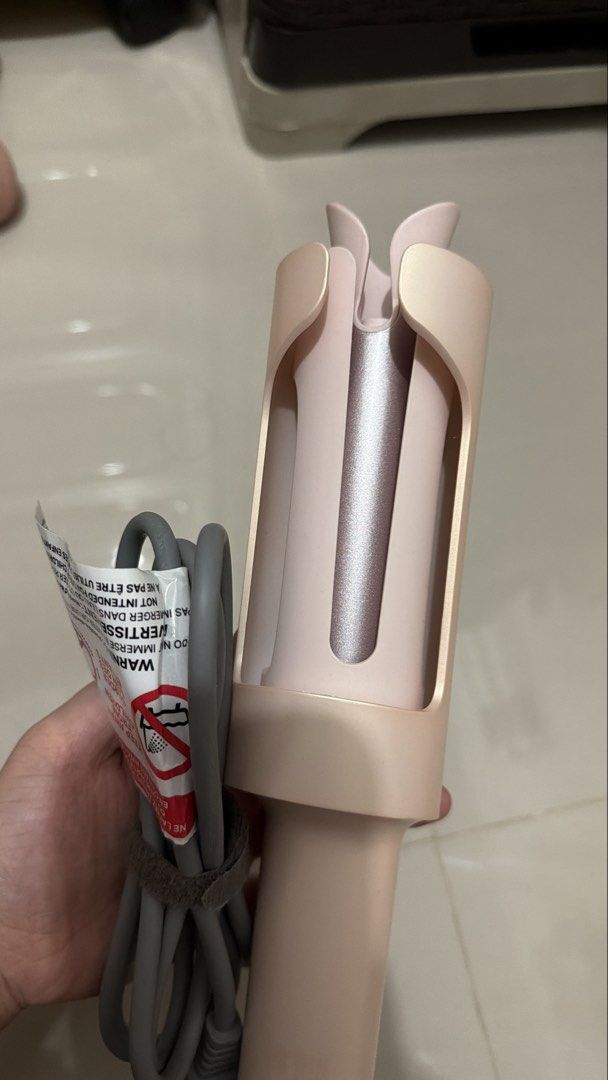 Tymo Curlpro Plus Pink Original (Category: Hair) located in Manila. Submitted by elliepixiee (Listing ID 1467746514, Image 3). Description: from US. like new condition. no box.