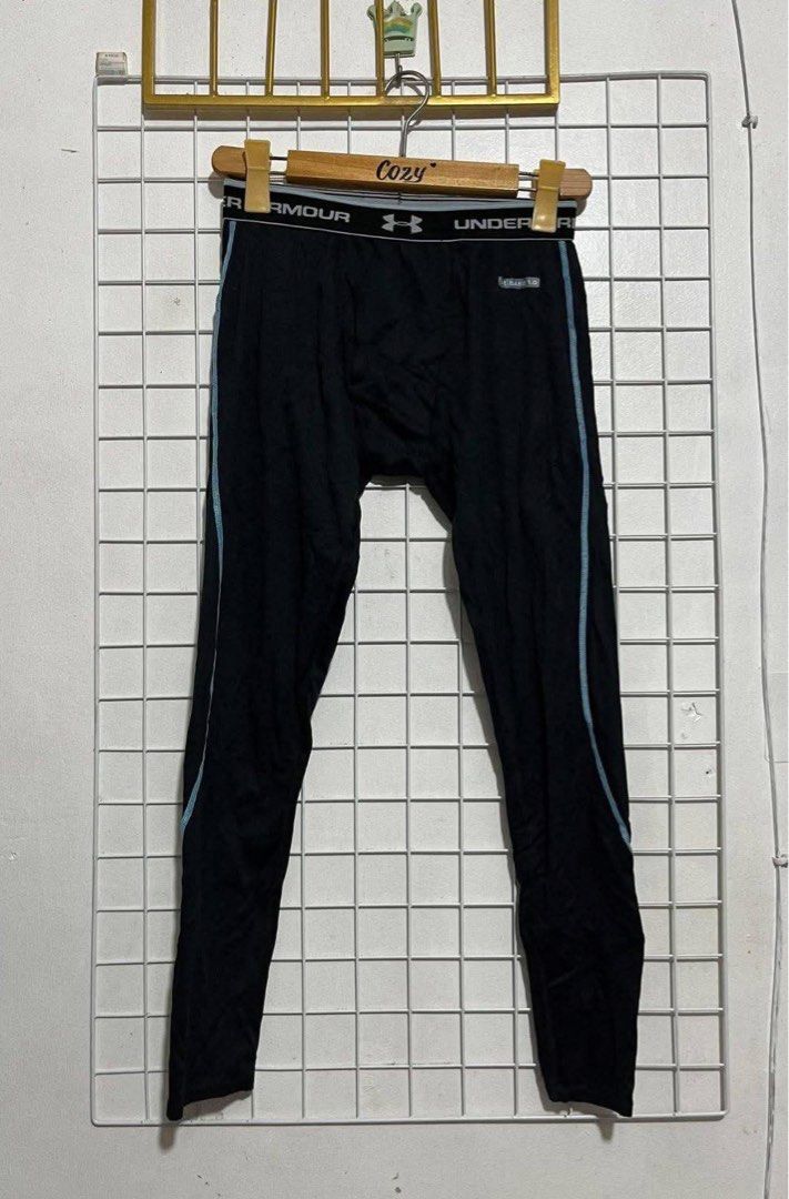 Under Armour Base 1.0 Men's Black Compression Leggings (Category: Activewear) located in Pagsanjan. Submitted by zhairaaaaa (Listing ID 1467750623, Image 2). Description: - Brand: Under Armour - Item: Base 1.0 Leggings - Color: Solid Black with subtle grey contrast stitching - Size: Small - Material: 100% Polyester - Features: Thick branded elastic waistband - Ideal for: Workouts, running, and cold weather training Waist:28-32” Length: 34”.