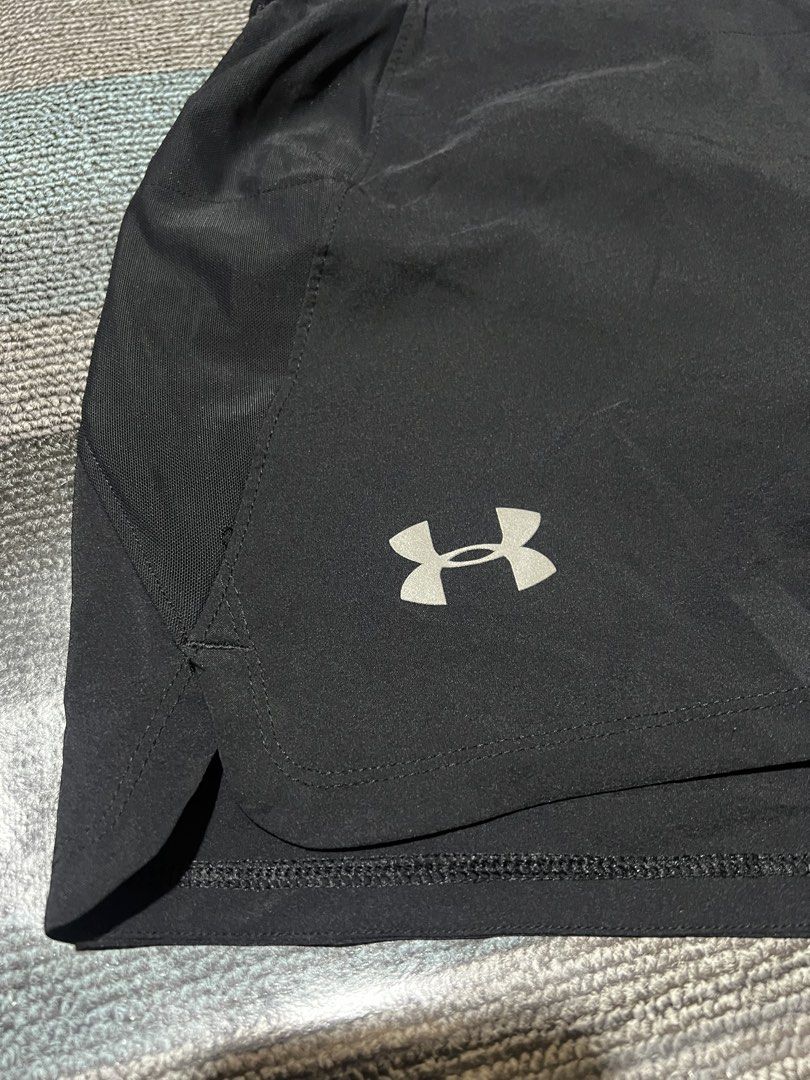 Under Armour Running Short (Category: Shorts) located in Cebu City. Submitted by mark24anth29233 (Listing ID 1467709712, Image 3). Description: Authentic Size: Medium W30-33 L13 Excellent condi No issue.