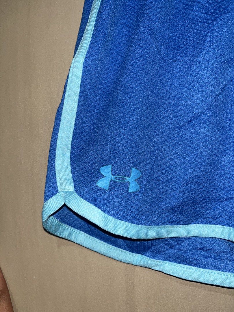 Under Armour UA Tech Play Up Shorts (Category: Shorts) located in Maasin. Submitted by javier_ken (Listing ID 1467710451, Image 2). Description: Under Armour UA Tech Play Up Shorts ₱200+Sf Cut papers✂️ Dimes Waistline-28 Width -16 Length-11 Good quality condition ✅ Need wash♻️ Color rate 10/10 📍Maasin City Southern Leyte,Visayas 6600 .