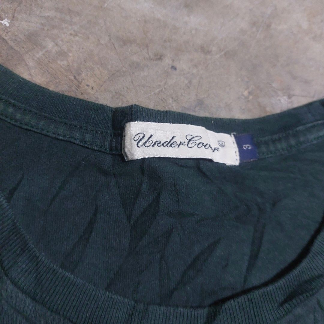 UNDERCOVER BLOODY GEEKERS TEE (Category: Tshirts & Polo Shirts ) located in Tuguegarao City. Submitted by 3500.finds (Listing ID 1467637551, Image 2). Description: Sz 3 22 x 29 Excellent condition Color rate 9.5/10 No issue no cracks on print .