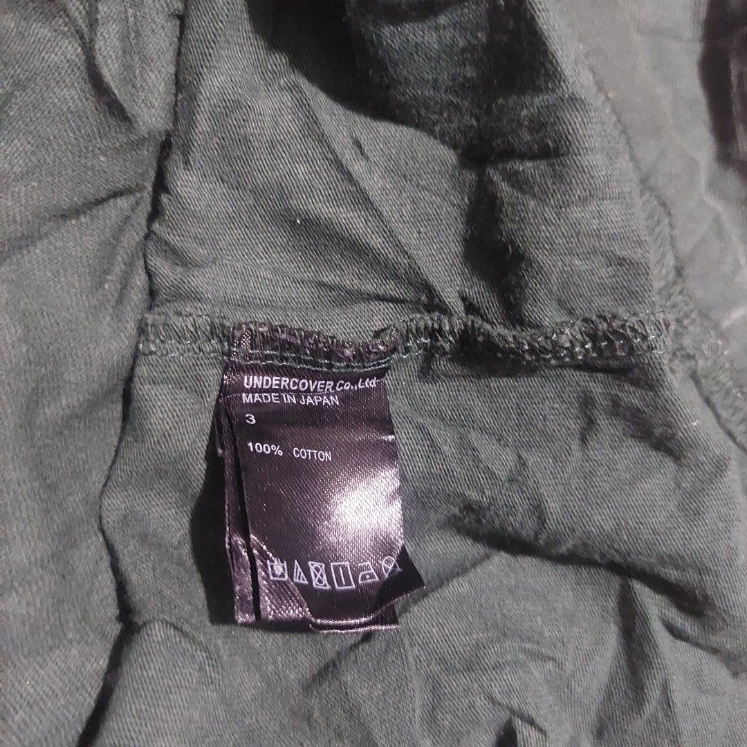 UNDERCOVER BLOODY GEEKERS TEE (Category: Tshirts & Polo Shirts ) located in Tuguegarao City. Submitted by 3500.finds (Listing ID 1467637551, Image 3). Description: Sz 3 22 x 29 Excellent condition Color rate 9.5/10 No issue no cracks on print .