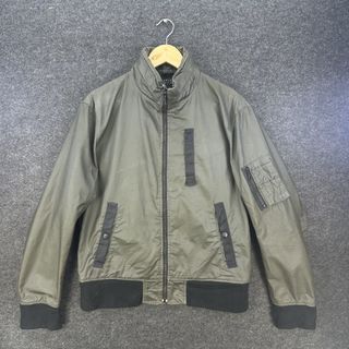(Category: ) located in . Submitted by ossanstore (Listing ID 1467734529, Image 1). Description: .