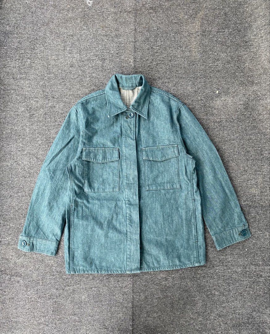 Uniqlo Denim Jacket (Category: Coats, Jackets and Outerwear) located in Zamboanga. Submitted by ak.hunt (Listing ID 1467745502, Image 1). Description: -size medium Dimension Chest-22 Shoulder-18 Sleeve-23 Length-29 Excellent condition No issue.