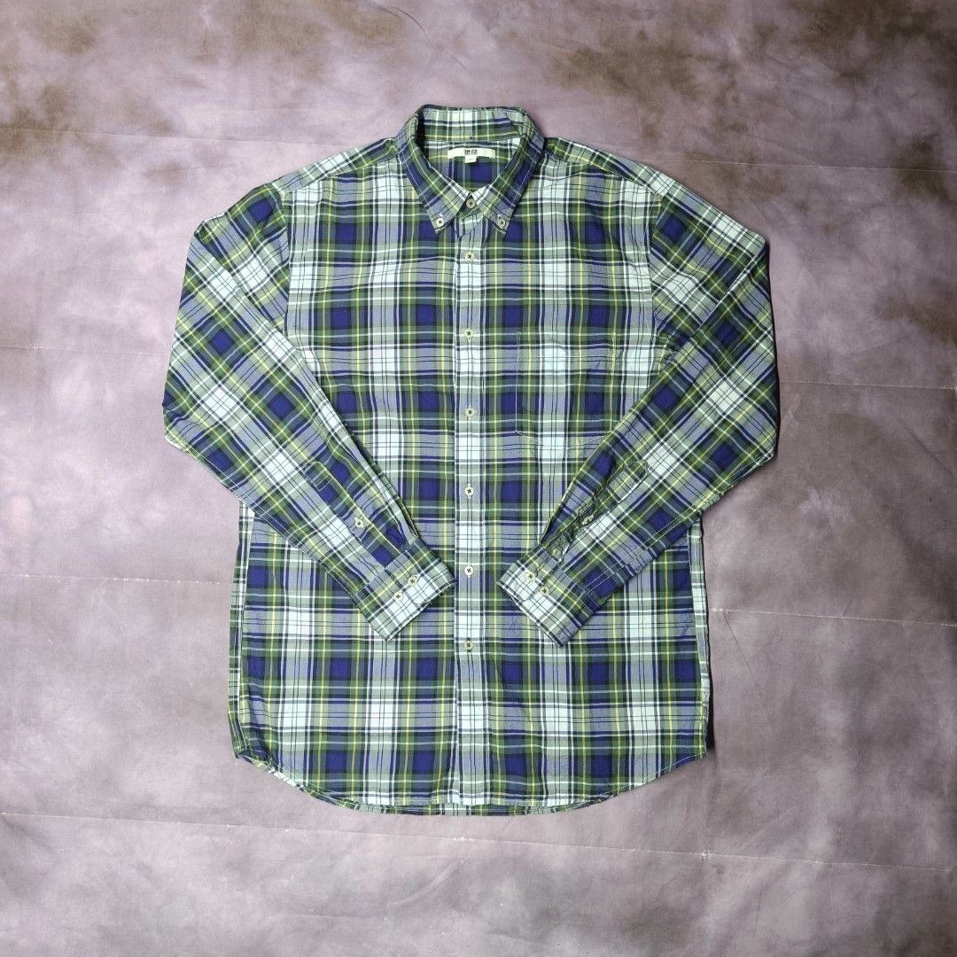 Uniqlo longsleeve polo (Category: Formal Shirts) located in San Jose. Submitted by dripdropph22 (Listing ID 1467652327, Image 2). Description: Uniqlo longsleeve polo 299 + sf Unli Vouche Unli VC.