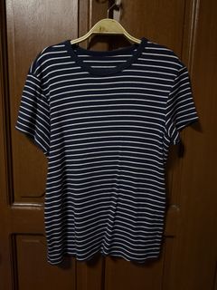 (Category: ) located in . Submitted by aprilluxcloset0812 (Listing ID 1467756546, Image 1). Description: .