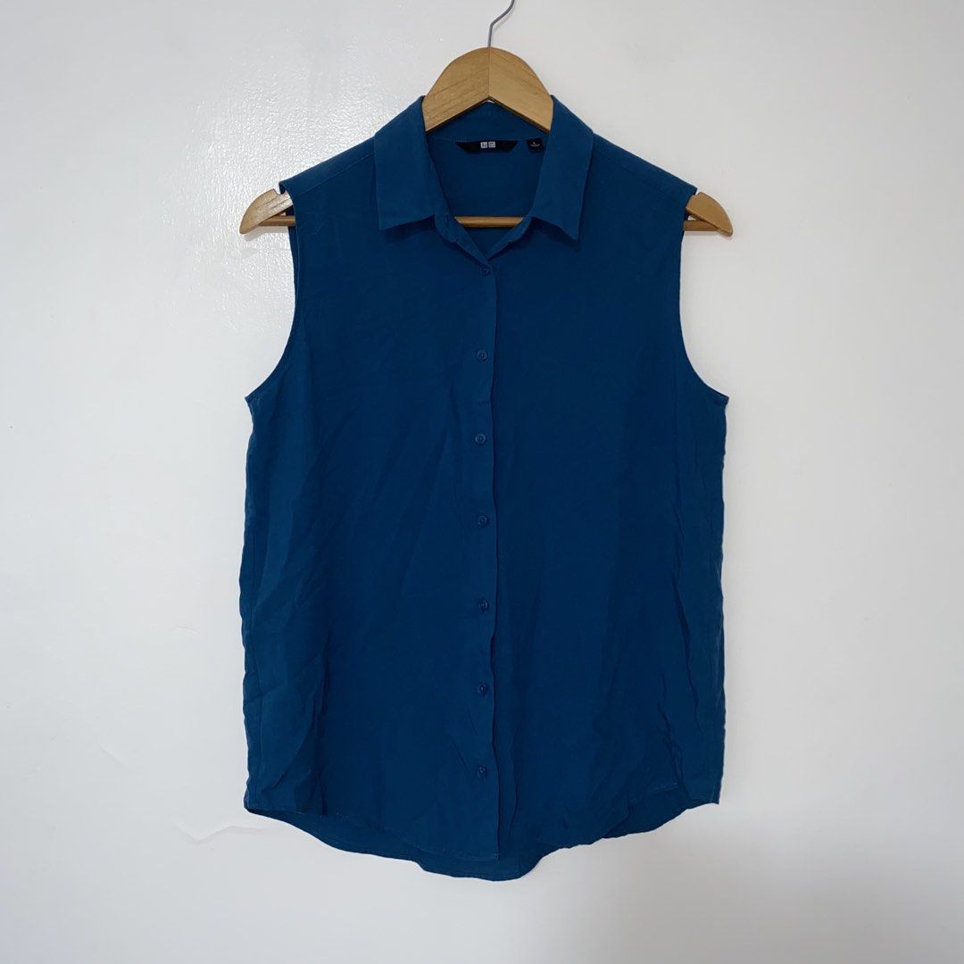 UNIQLO rayon sleeveless top (Category: Sleeveless) located in San Jose del Monte. Submitted by mamiracky (Listing ID 1467718495, Image 2). Description: .