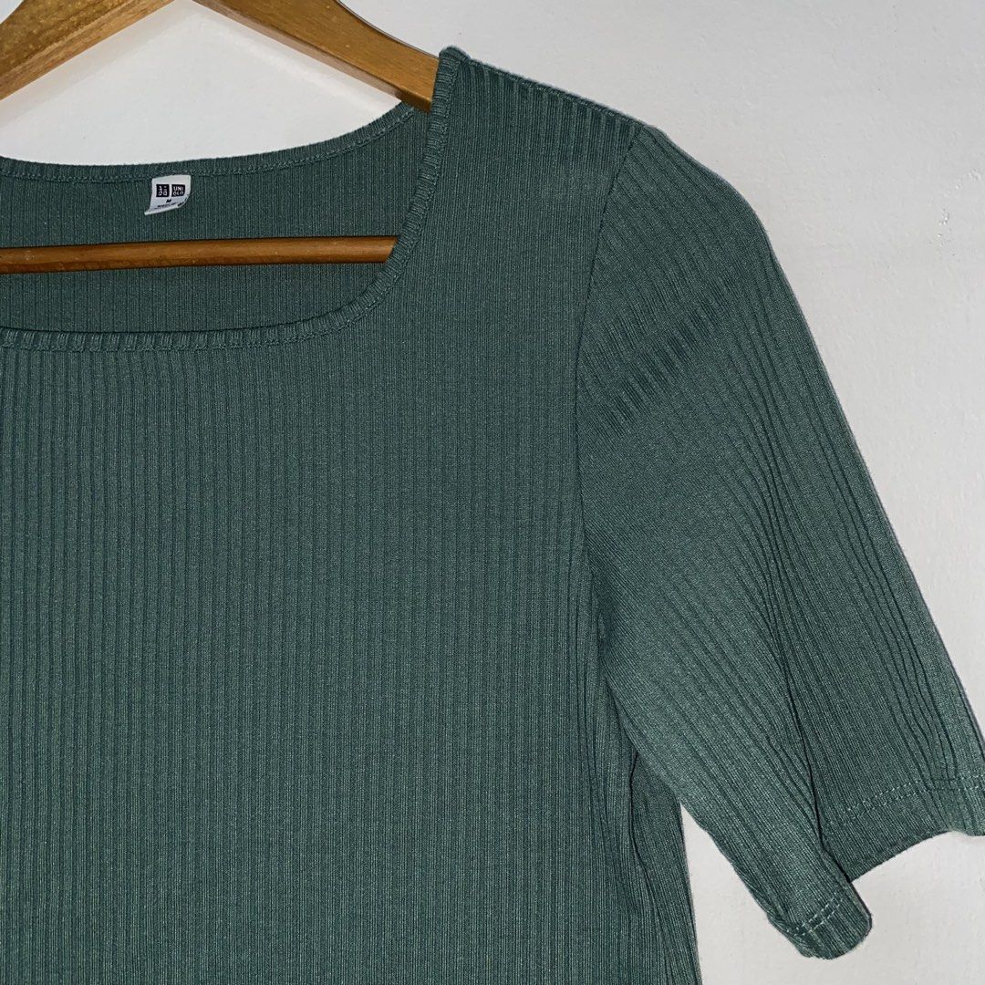 UNIQLO rib top (Category: Blouses) located in San Jose del Monte. Submitted by mamiracky (Listing ID 1467715822, Image 3). Description: .