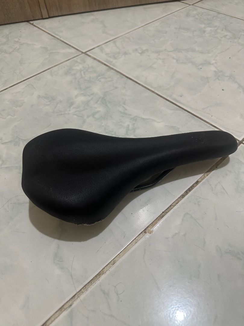 Unknown Bike Saddle (Category: Bicycles) located in Manila. Submitted by gentleshark.bd09ad (Listing ID 1467761249, Image 1). Description: Location: Quezon City * FOR SALE ONLY* RFS: decluttering.