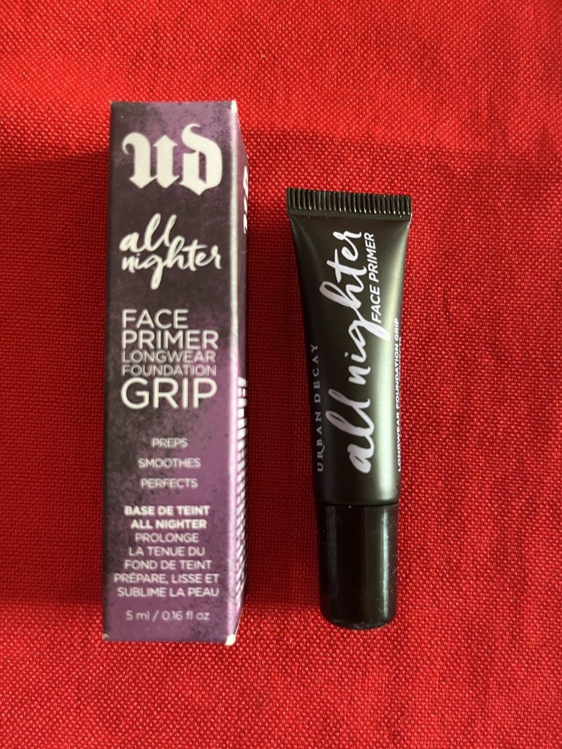 URBAN DECAY FACE PRIMER GRIP FOUNDATION (Category: Makeup) located in Manila. Submitted by luxeclassyshop (Listing ID 1467690743, Image 1). Description: URBAN DECAY FACE PRIMER GRIP FOUNDATION 11 5ml ORIGINAL.