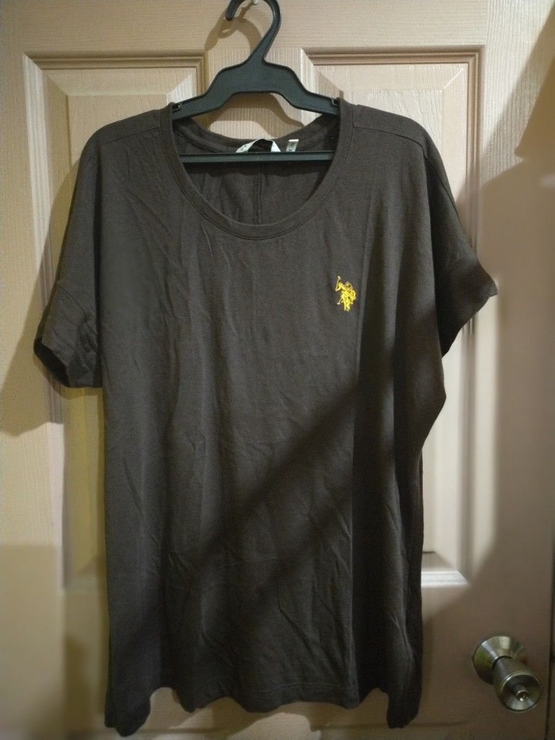 US Polo Assn Shirt (Category: Shirts) located in Quezon City. Submitted by leejong720610 (Listing ID 1467677758, Image 1). Description: US Polo Assn shirt like new Brown color xxl size.