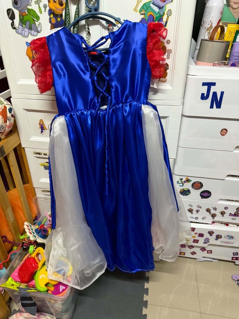 U.s.A united nations costume (Category: Dresses) located in Las Pinas. Submitted by pureearth.0bb746 (Listing ID 1467777726, Image 2). Description: u.s.a united nation costume once lang nagamit slightly negotiable.