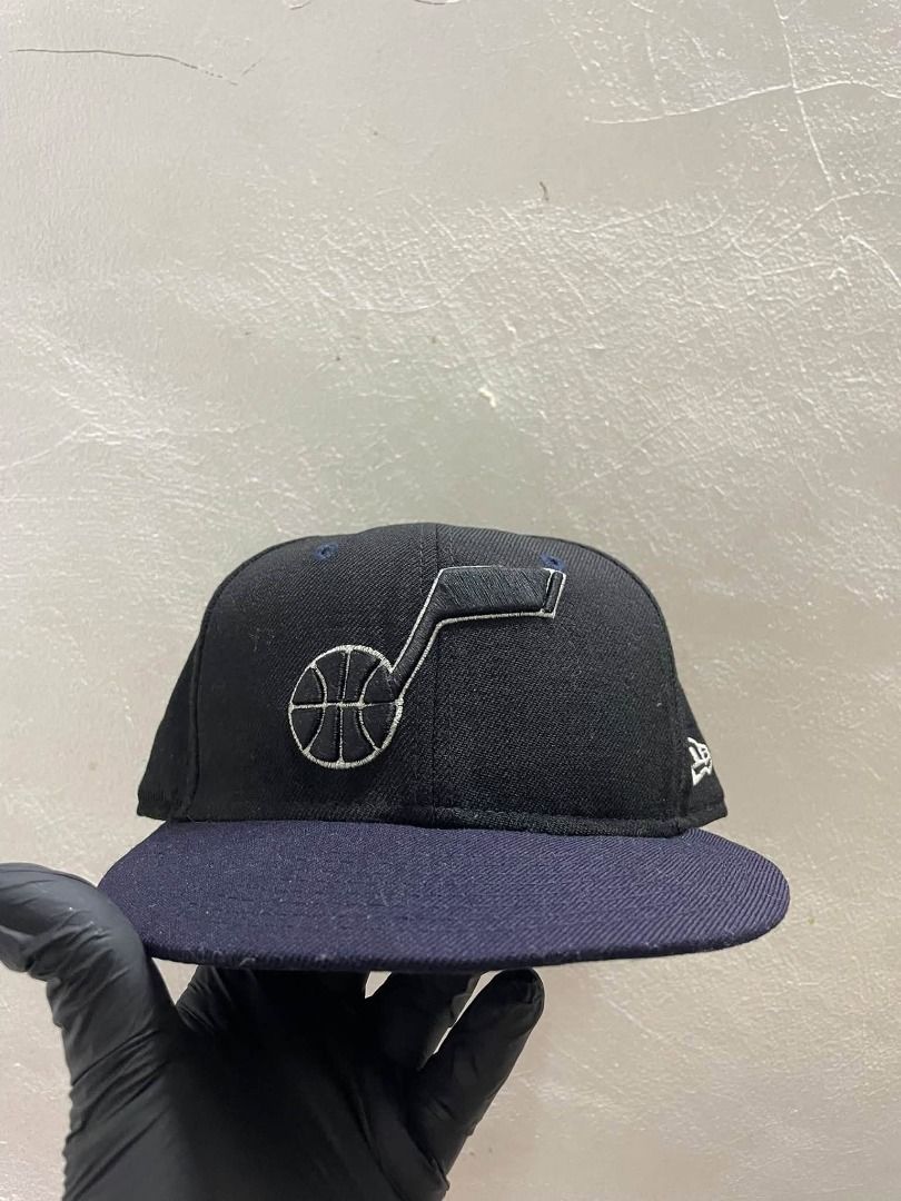 UTAH JAZZ OG LOGO (Category: Caps & Hats) located in Caloocan City. Submitted by vntgxlocalsph (Listing ID 1467728976, Image 1). Description: SIZE 7 1/4 ISSUE : MIN FADING SA SBAND DOME FRESH NA FRESH PA.