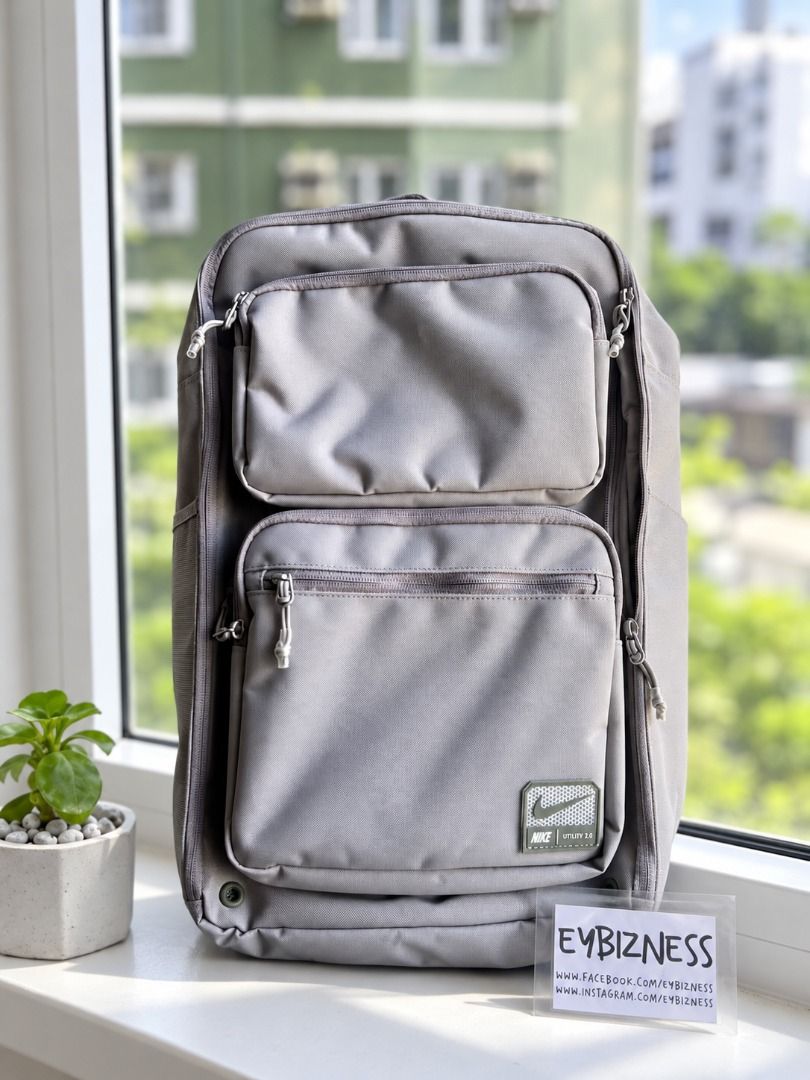 Utility Speed 2.0 Backpack College Grey (Category: Backpacks) located in Quezon City. Submitted by eybizness (Listing ID 1467642412, Image 1). Description: FOR SALE Utility Speed 2.0 Backpack College Grey 28cm W x 48.5cm H x 15cm D (approx.) With laptop compartment 2,495 PHP (BELOW SRP 4,295 PHP) Shipping: LBC / Lalamove / Grab (Delivery at buyer's expense) Fairview Quezon City .