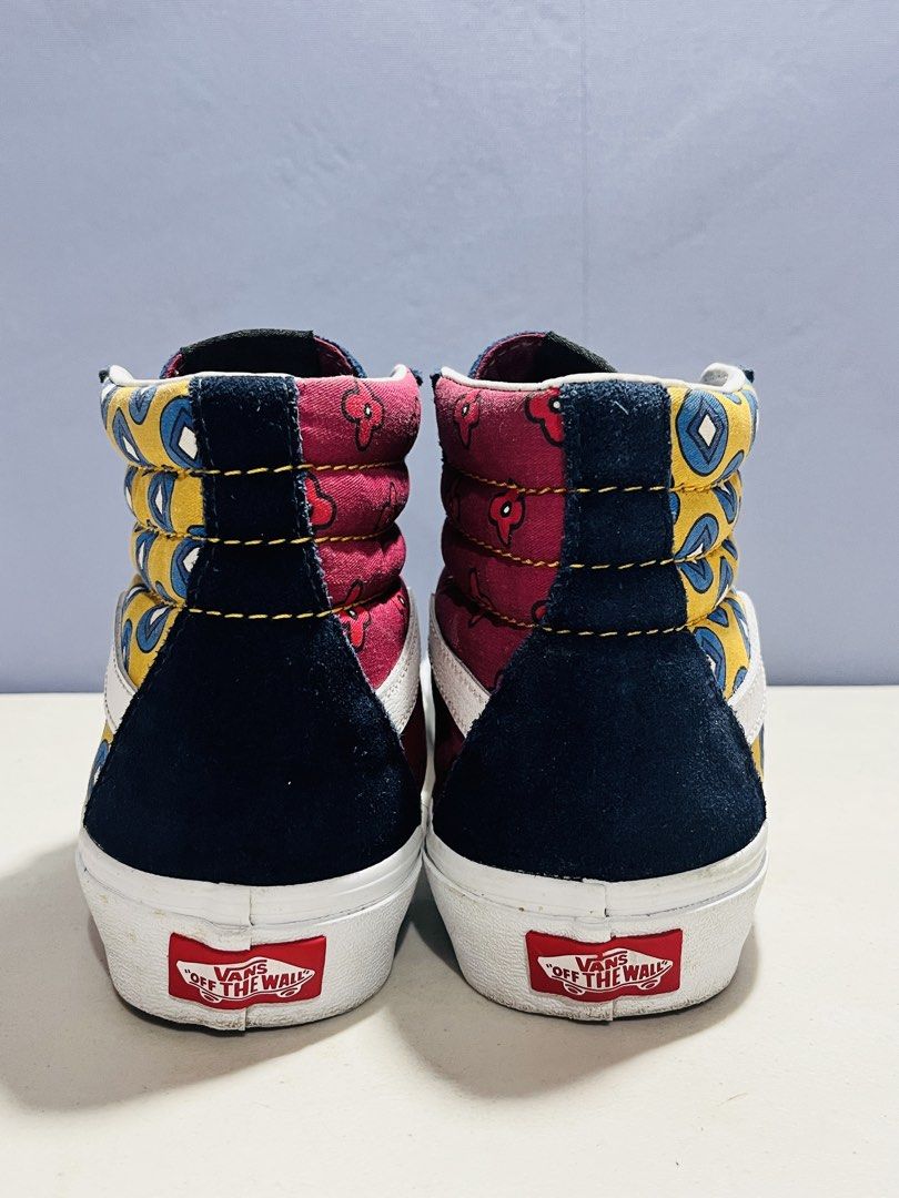 Vans Sk8 Hi (Category: Sneakers) located in Manila. Submitted by zar0408 (Listing ID 1467741857, Image 2). Description: No issue! .