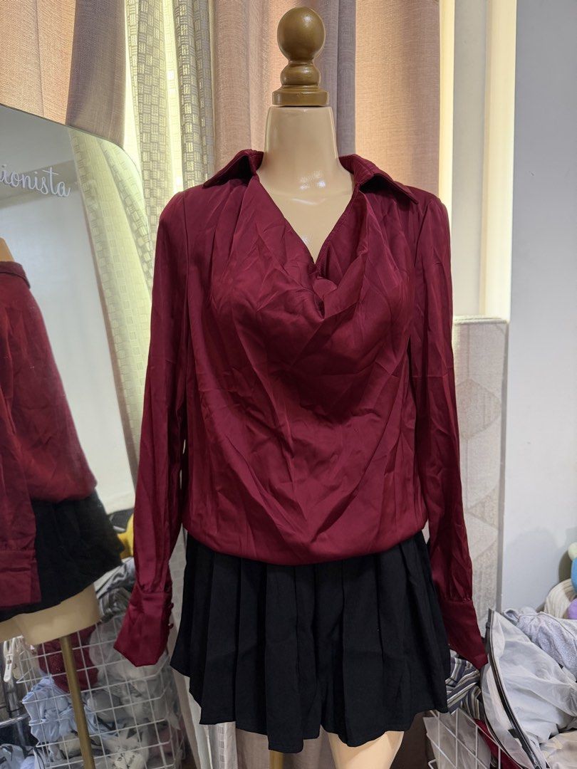 Various Tops-Brand new (Category: Others Tops) located in Manila. Submitted by iamfashionistapage (Listing ID 1467830796, Image 1). Description: Brand New with pouch Price 100-160.