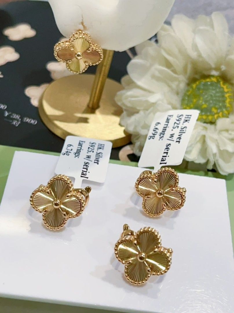 vca hk setting s925 earring silver (Category: Earrings) located in Manila. Submitted by primejewelry (Listing ID 1467603923, Image 1). Description: .