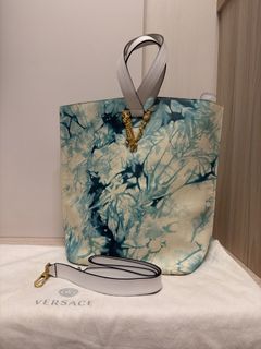 （分類：）位於 。 由 yn2022 提交（商品編號 1467766396，圖片 1）。簡介： 。