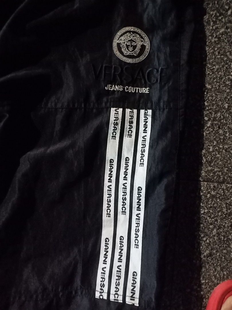 Versace Tractpants (Category: Joggers) located in Pasig City. Submitted by thrifttofit (Listing ID 1467772129, Image 3). Description: Versace Tract pants 30x42 Issue need wash only Pasig.