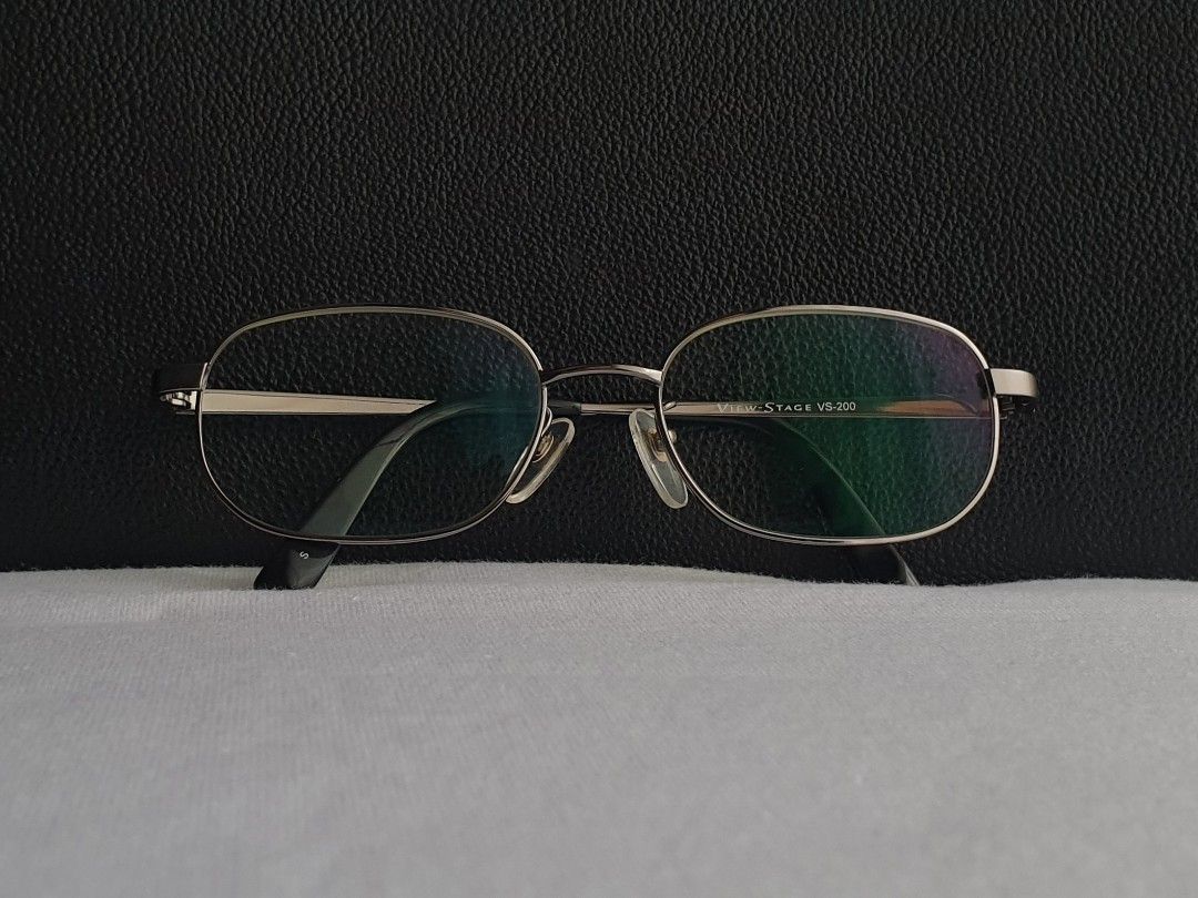 View-Stage Titanium Eyeglass Frame (Category: Sunglasses & Eyewear) located in Quezon City. Submitted by WasalakTwo (Listing ID 1467761480, Image 1). Description: Bought in Japan Durable and high quality Goodcondition Still presentable Lens are graded, but replaceable Open for delivery nationwide Front Width 14cm Front Height 3.7cm.
