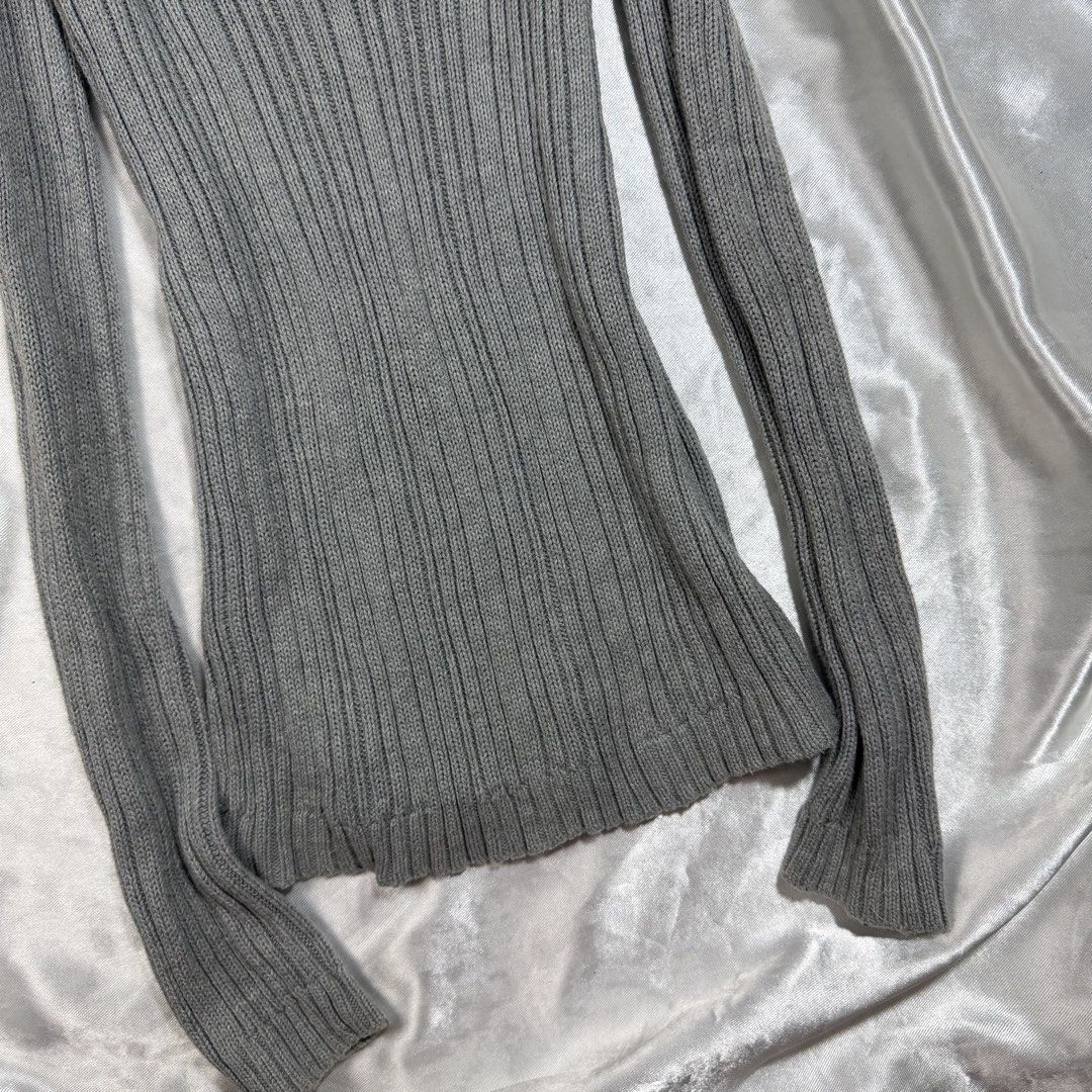 Vintage Abercrombie Cable knit buttons (Category: Announcements) located in Bacolod City. Submitted by antizero.6100 (Listing ID 1467755739, Image 2). Description: Excellent condition No flaws Need wash Size Large on tag Check each photo for details .