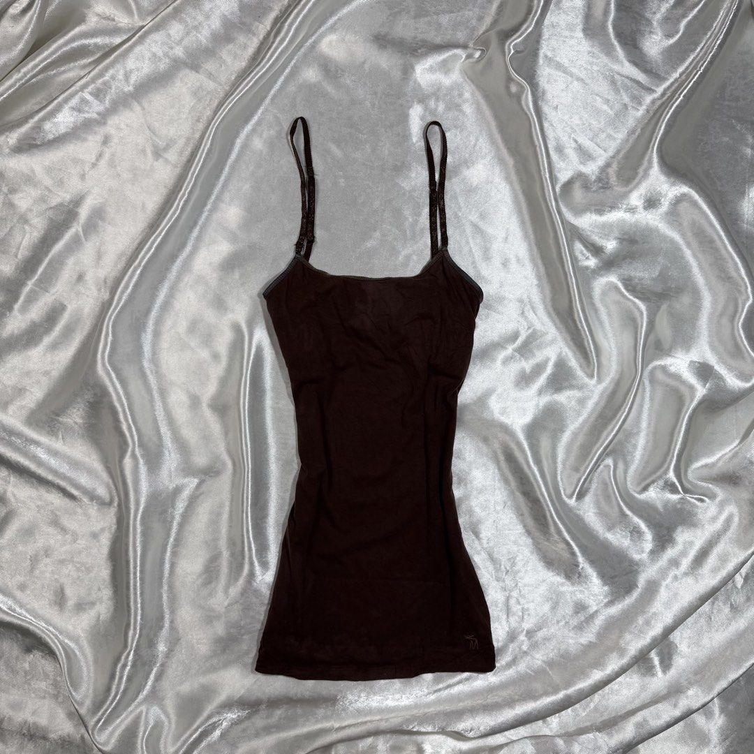 Vintage Abercrombie tank cami (Category: Announcements) located in Bacolod City. Submitted by antizero.6100 (Listing ID 1467756680, Image 1). Description: Excellent condition Issue : faded white Small on tag Need wash Check each photo for details .