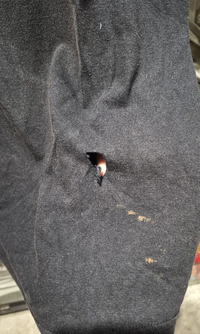 Vintage Smith and Wesson (Category: Tshirts & Polo Shirts ) located in Pasig City. Submitted by larssyy15 (Listing ID 1467665110, Image 3). Description: Vintage Smith and Wesson Dimes: 23 x 30 No tag Negotiable.