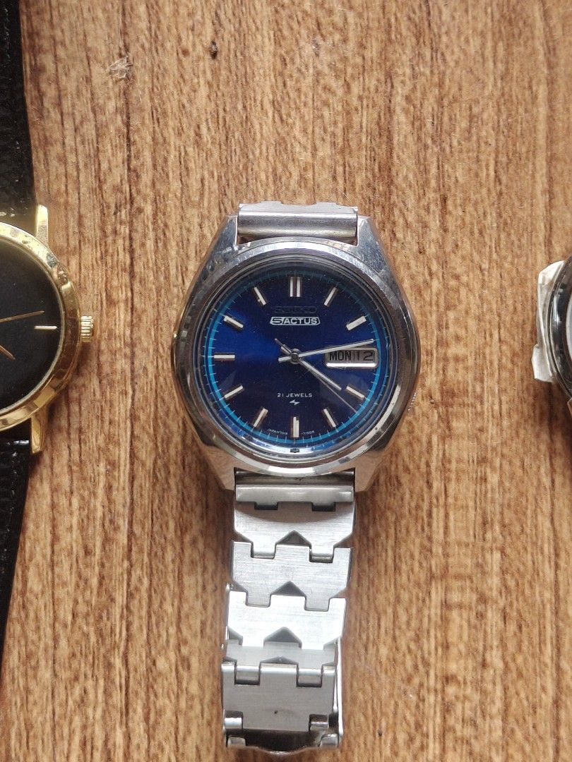 Vintage Watch Collection seiko (Category: Women's Watches) located in Santa Rosa. Submitted by md87360 (Listing ID 1467618430, Image 3). Description: - Lot of 6 pre-owned wristwatches available for individual purchase or as a set - Brands include Seiko 5 Actus, Takeo Kikuchi, Michel Jurdain Sport, and Royal Direct - Variety of dial designs: minimalist black, colorful world map, and bold numeric - Strap options feature genuine leather, faux croc, 