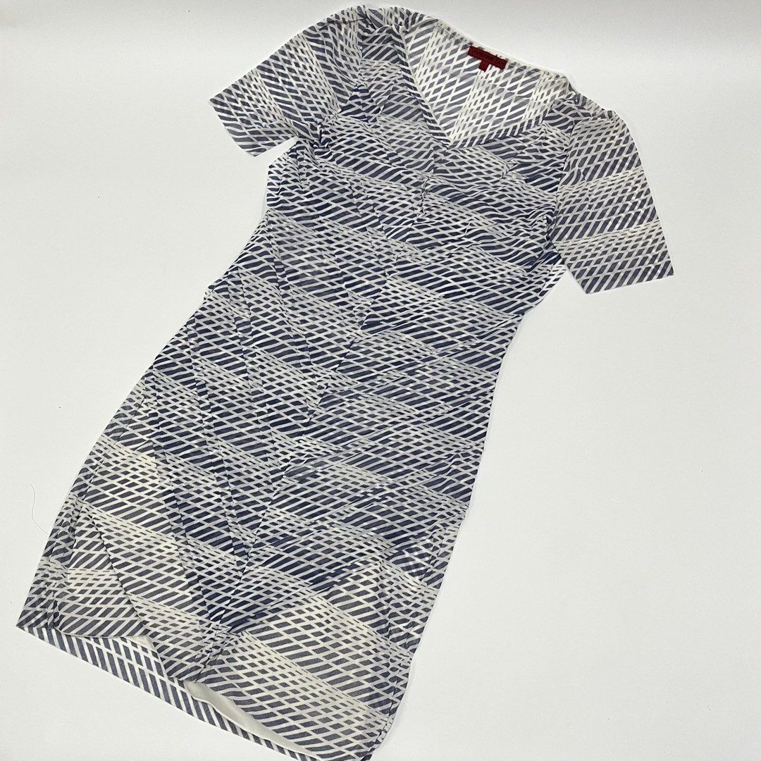 VIVIENNE TAM - MESH MIDI DRESS (Category: Dresses) located in Lucena. Submitted by southsidekartell (Listing ID 1467738078, Image 1). Description: SMALL IN GREAT CONDITION NO MAJOR ISSUES DOUBLE LINING .