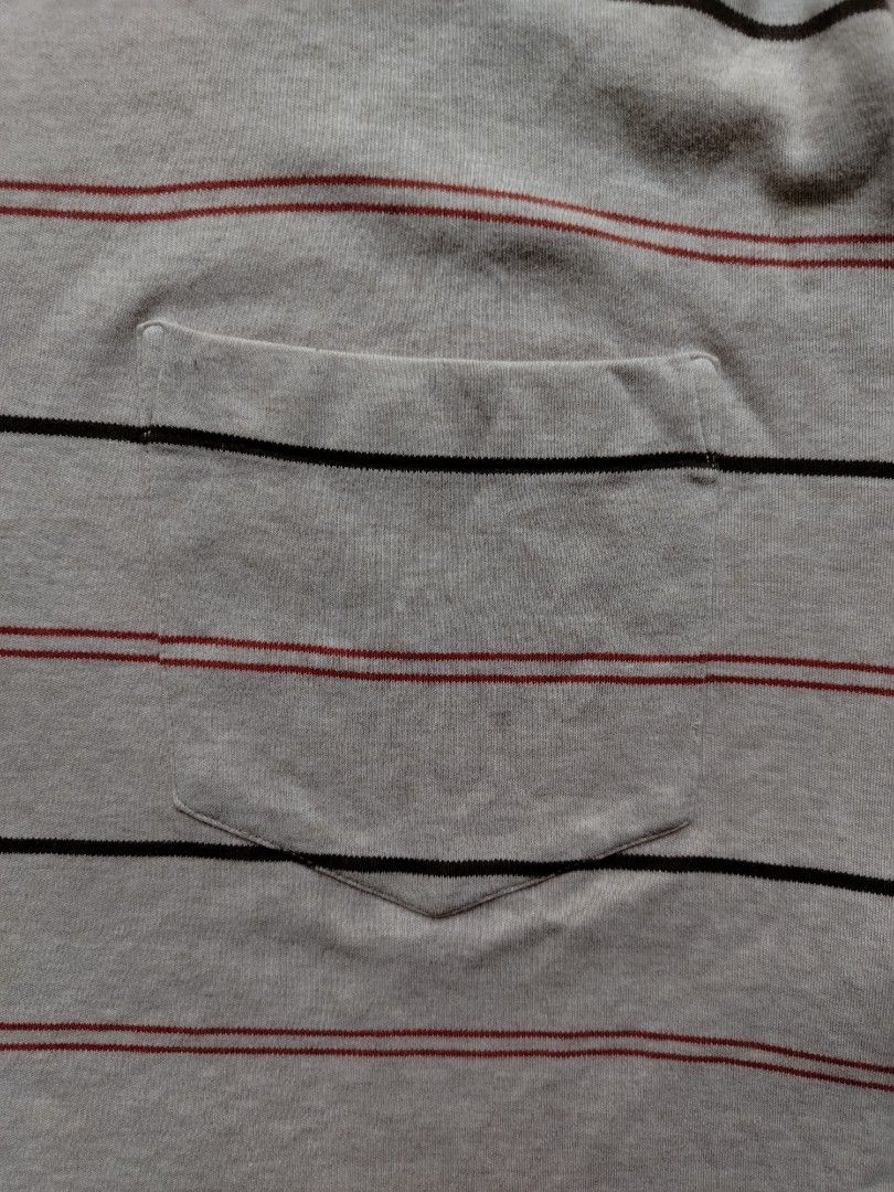 VTG Roundtree & Yorke Striped Longsleeves (Category: Coats, Jackets and Outerwear) located in Muntinlupa City. Submitted by lokalthriftco. (Listing ID 1467744419, Image 2). Description: Size 2XL Minimal Stains Need wash Good condition.