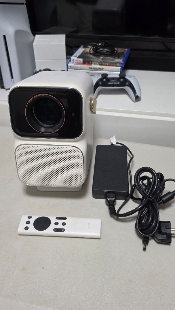 Wanbo T6 Max Smart Projector (Category: Projectors) located in Bulacan. Submitted by egcmx (Listing ID 1467765864, Image 1). Description: 100% working condition alagang alaga pwedeng pwede sa maarte very presentable portable malinaw high definition display (see pics) can watch netflix or youtube (pic #8-9) usb port - can play video from flash drive hdmi port - can connect to laptop or device with screen mirroring (pic #10) inclusions: unit power 