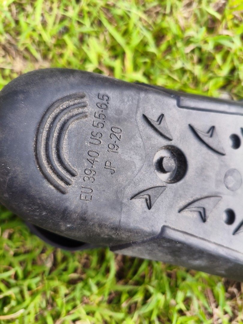 WAVE Scuba Diving Fins Size 39-40 (Category: Fishing) located in Cavite. Submitted by cappfinds86177 (Listing ID 1467705384, Image 2). Description: fins only natambak lang never pa ngamit cod lalamove.