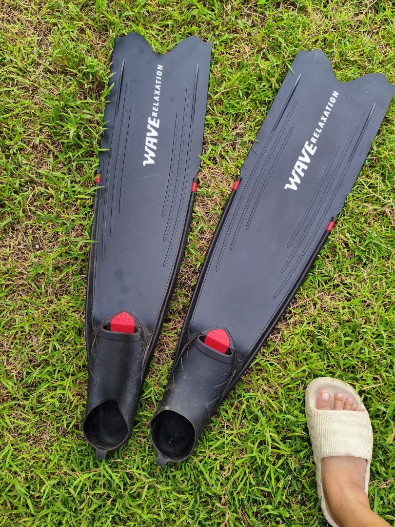 WAVE Scuba Diving Fins Size 39-40 (Category: Fishing) located in Cavite. Submitted by cappfinds86177 (Listing ID 1467705384, Image 1). Description: fins only natambak lang never pa ngamit cod lalamove.