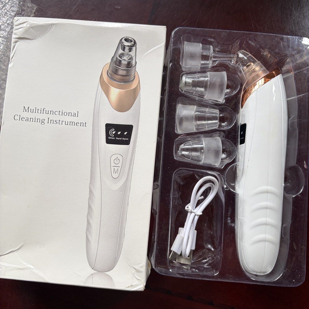 White heads vacuum remover (Category: Face Care) located in Manila. Submitted by serra_shop (Listing ID 1467634271, Image 1). Description: White heads vacuum remover Condition: Once used Rfs: filmed this product for affiliate promotion only Has 3 modes Dm for the proof of the product working quality Has 5 nozzles Box included Charger cord included Courier: J&T Location: Pampanga.