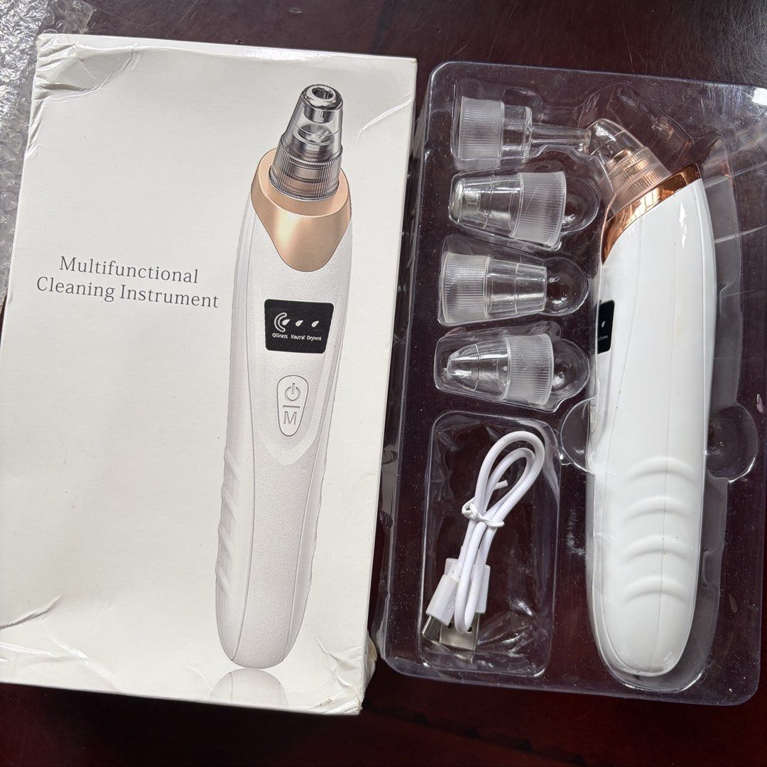 White heads vacuum remover (Category: Face Care) located in Manila. Submitted by serra_shop (Listing ID 1467634271, Image 2). Description: White heads vacuum remover Condition: Once used Rfs: filmed this product for affiliate promotion only Has 3 modes Dm for the proof of the product working quality Has 5 nozzles Box included Charger cord included Courier: J&T Location: Pampanga.