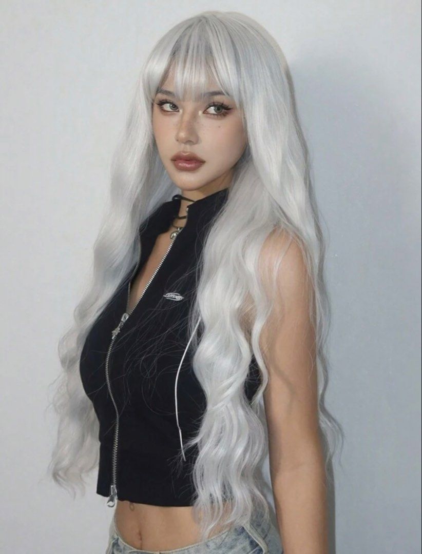 White wavy wigs (Category: Hair Accessories) located in Quezon City. Submitted by ava_ghail (Listing ID 1467808657, Image 3). Description: Realistic wigs .