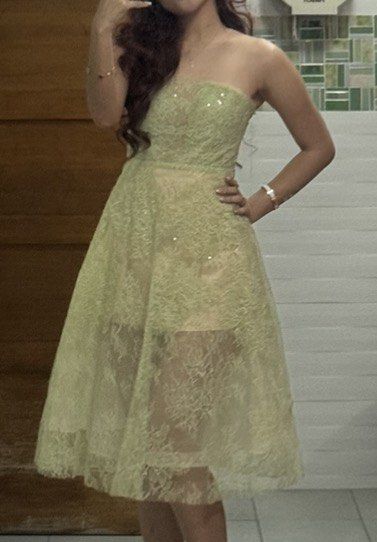 WHOOPY Green Trisha dress (Category: Evening dresses & gowns) located in Quezon City. Submitted by thshxn21 (Listing ID 1467761054, Image 3). Description: ITEM DETAILS & SELLING TERMS * RFS: Di na nasusuot / Decluttering * Fit Reference/Measurements: * Bust: 34” * Waist: 26” * Hips: 38” SHIPPING & PAYMENT * Delivery: Lalamove only (Buyer shoulders the shipping fee) * Payment via GCash / Bank Transfer PLEASE READ BEFORE BUYING * Pre-loved/Used unl