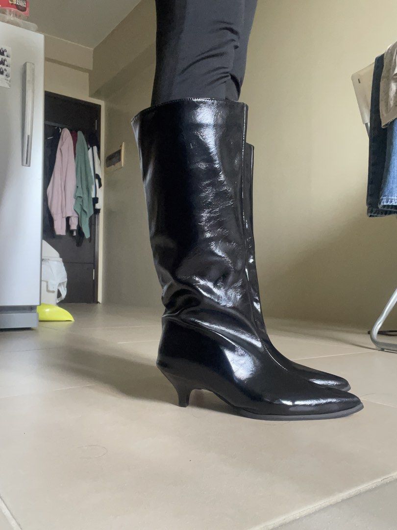 Women’s Long Boots (Category: Boots) located in Plaridel. Submitted by strawberiri. (Listing ID 1467645611, Image 2). Description: - never been used - from shein - size 37-38.