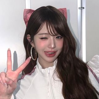 （分類：）位於 。 由 not.cute.anymore 提交（商品編號 1467692869，圖片 1）。簡介： 。