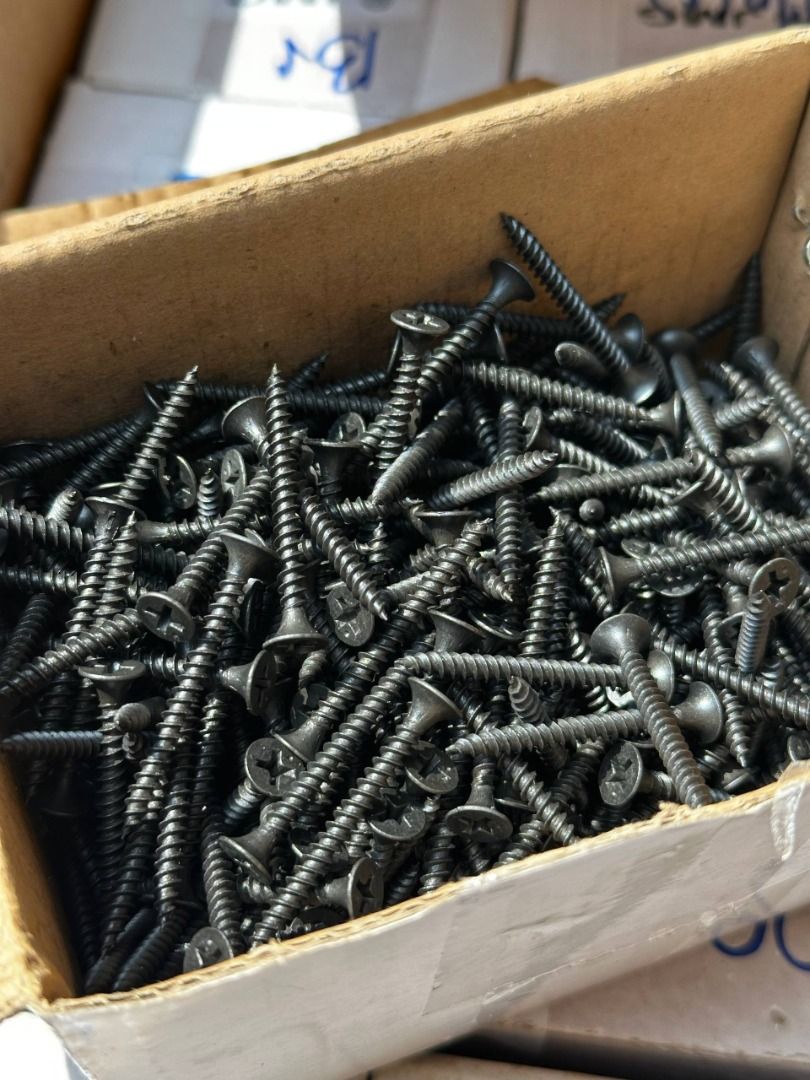 Wood screw Size: 2" (Category: Everything Else Others) located in Manila. Submitted by joeyroque09 (Listing ID 1467689778, Image 2). Description: Wood screw Size: 2".