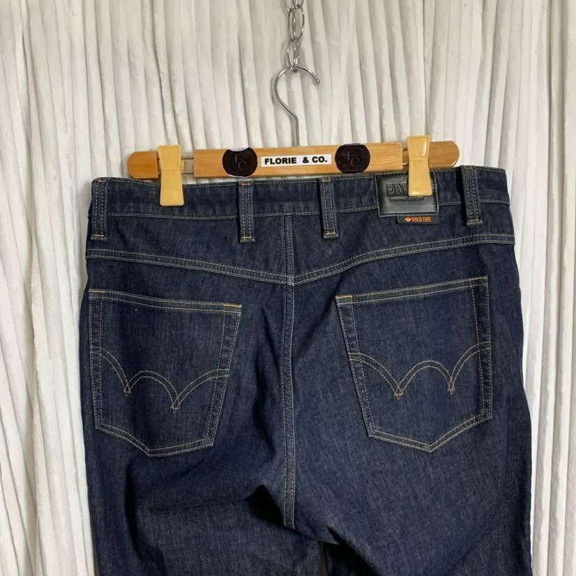 WP15-EDWIN WILDFIRE 3-LAYER MEN'S REGULAR STRAIGHT DENIM JEANS (Category: Jeans) located in Bauang. Submitted by wintercollectionfc (Listing ID 1467657412, Image 3). Description: ❗️𝘼𝙡𝙡 𝙙𝙚𝙩𝙖𝙞𝙡𝙨 𝙥𝙤𝙨𝙩𝙚𝙙❗️ ✨𝗘𝗗𝗪𝗜𝗡 𝗪𝗜𝗟𝗗𝗙𝗜𝗥𝗘 𝟯-𝗟𝗔𝗬𝗘𝗥 𝗠𝗘𝗡'𝗦 𝗥𝗘𝗚𝗨𝗟𝗔𝗥 𝗦𝗧𝗥𝗔𝗜𝗚𝗛𝗧 𝗗𝗘𝗡𝗜𝗠 𝗝𝗘𝗔𝗡𝗦✨ ᴄᴏᴅᴇ: ᴡᴘ-15 𝐏𝐫𝐢𝐜𝐞: 𝟒𝟒𝟖 + 𝐒𝐅 𝐨𝐧𝐥𝐲 ▪️ Size 34 on tag ▪️ Like New ▪️ No issues ▪️ W 34" x L 41" ▪️ NAVY 📍Locatio
