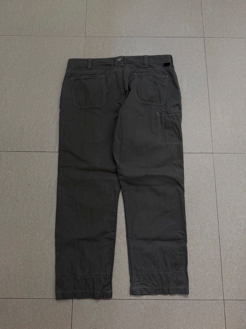 WRANGLER OUTDOOR PANTS (Category: Trousers) located in Manila. Submitted by triptothrift7 (Listing ID 1467761902, Image 1). Description: pm me for fast transaction! WRANGLER OUTDOOR PANTS for only 1000 free shipping size 40 on tag waistline 40 - 42 length 42 hem 9 no issue excellent condition color rate 9/10 authentic legit mode of payment gcash or bank transfer location Biñan laguna.