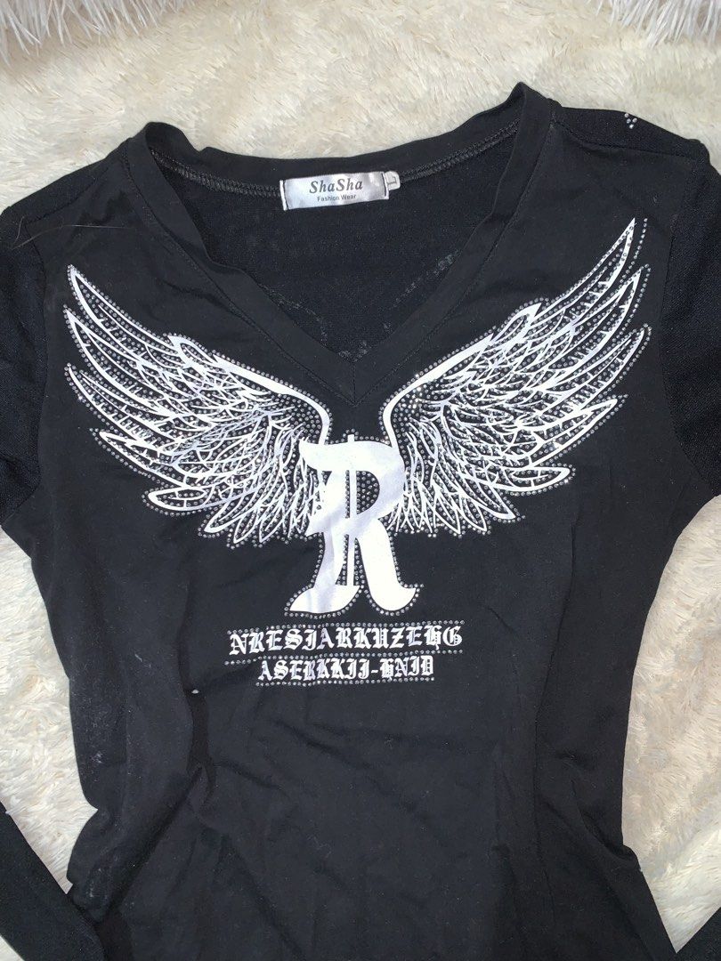 Y2k 2000s Black Longsleeves, Mesh, Graphic (Category: Longsleeves) located in Manila. Submitted by lili_doll (Listing ID 1467711074, Image 2). Description: - used 2-3 times - mild stains - mes, but not see-through fully - large on tag, but fits xs-s.