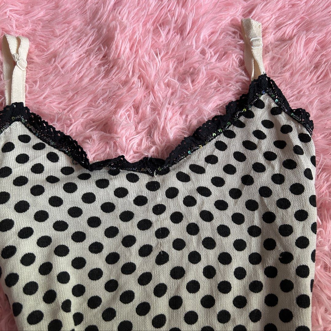 y2k polka dot lace trim cami (Category: Others Tops) located in Liloan. Submitted by fairymary.ph (Listing ID 1467742556, Image 3). Description: READ BIO BEFORE BUYING✨ P250+sf size XL on tag 16x32-36 adjustable strap knitted beaded in pristine condition .