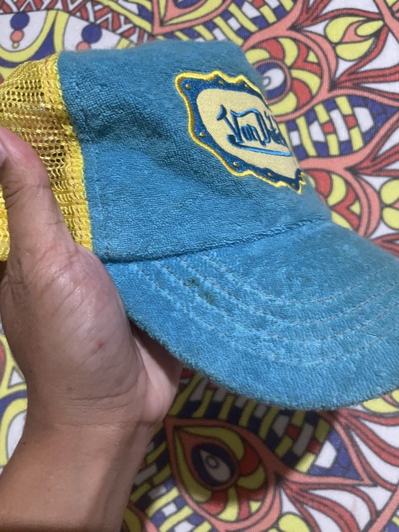 y2k von dutch tracket cap (Category: Caps & Hats) located in Iligan City. Submitted by yolkfinds (Listing ID 1467696722, Image 2). Description: need wash and reshape.
