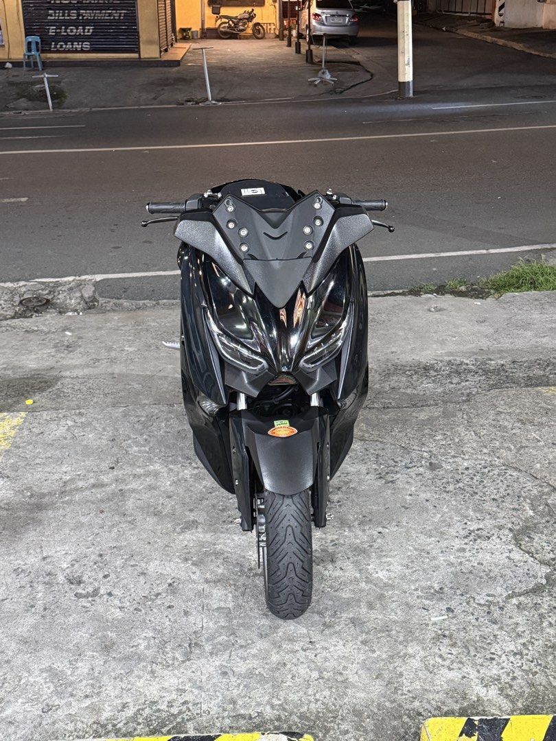 Yamaha XMAX Black Maxi Scooter (Category: Motorbikes for Sale) located in Las Pinas. Submitted by tk.awts (Listing ID 1467651785, Image 2). Description: SALE SWAP giorno nmaxv3 adv v3 pcxv3 220 asking negotiable YAMAHA XMAX V1 abs tcs 2021/25acquired 16k plus running odo legit complte papers ready to transfer orig LTO plate orig or/cr registered bnew nathong flatsear thai sidemirror 90%cnc bolts semspeed cnc grab bar naka ceramic clear taillight 