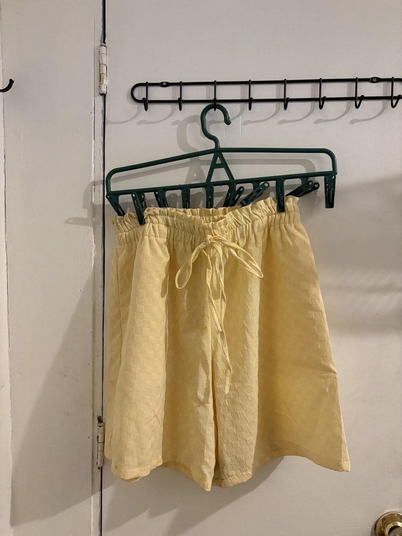 yellow oversize button-down shirt and shorts terno coords (Category: Sets or Coordinates) located in Pasig City. Submitted by meowdei (Listing ID 1467738537, Image 3). Description: - never worn, too maluwag for me - mop: gcash, bpi, maribank, metrobank - mod: lalamove, grab, jnt - can do meet up as long as within/around ortigas! :) .