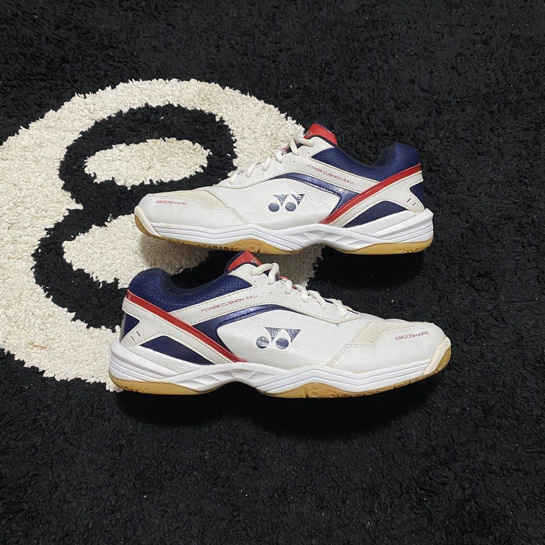 Yonex SHB 33EX (Category: Sneakers) located in Danao, Cebu. Submitted by sneaks_cebu (Listing ID 1467819953, Image 1). Description: Yonex SHB 33EX Size 8.5us 26.5cm -no major issues Php 1,850.
