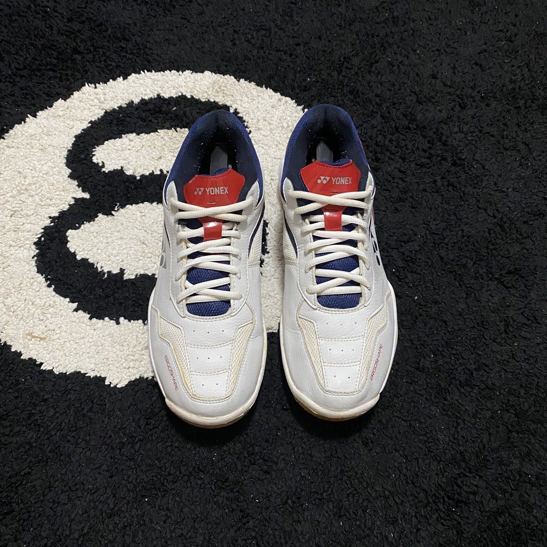 Yonex SHB 33EX (Category: Sneakers) located in Danao, Cebu. Submitted by sneaks_cebu (Listing ID 1467819953, Image 2). Description: Yonex SHB 33EX Size 8.5us 26.5cm -no major issues Php 1,850.